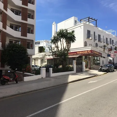Edificio Verdemar - Stunning 1 Bed With Pool & Sea Views Lägenhet Nerja