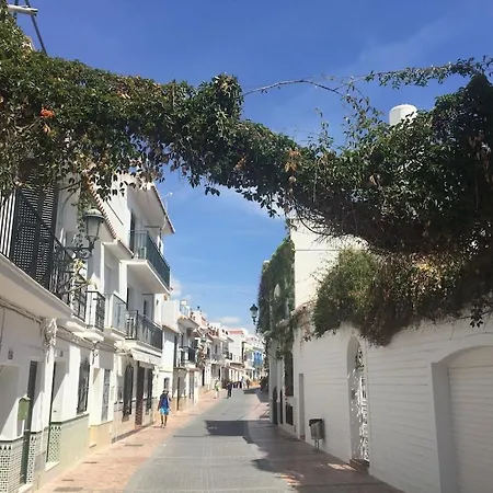 Edificio Verdemar - Stunning 1 Bed With Pool & Sea Views Lägenhet